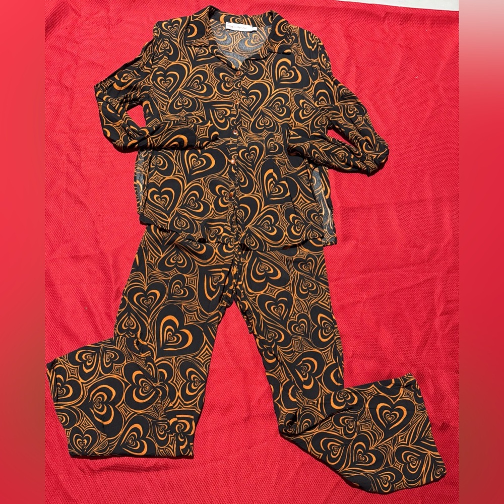 Lisa Says Gah Heart Patterned Pantsuit - Black and Orange - Picture 1 of 13